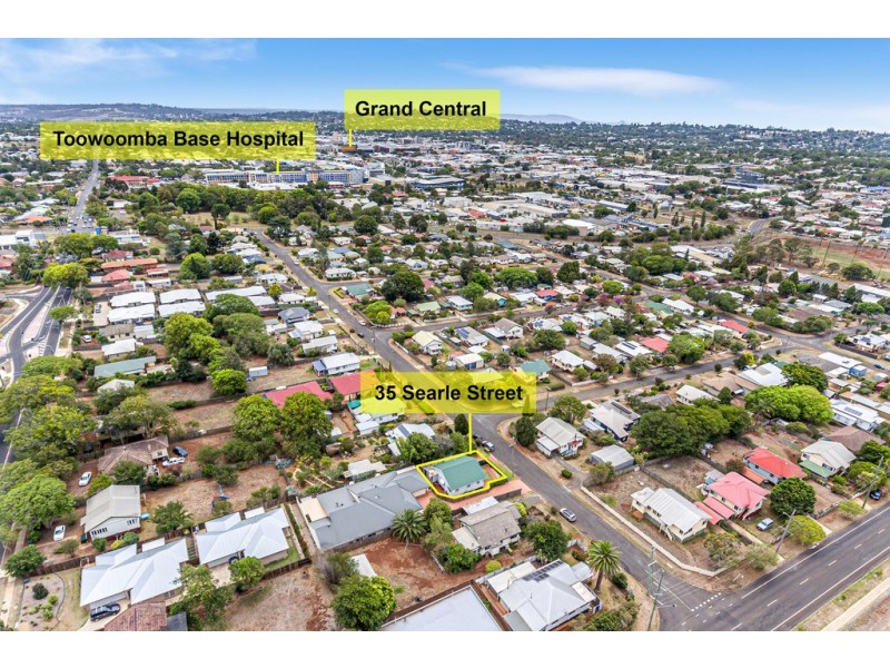 35 Searle Street, South Toowoomba QLD 4350