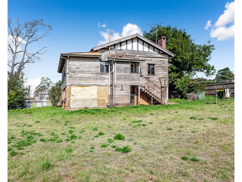 25 David Street, Rockville QLD 4350