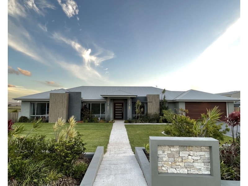 33 Northerly Drive, Hodgson Vale QLD 4352
