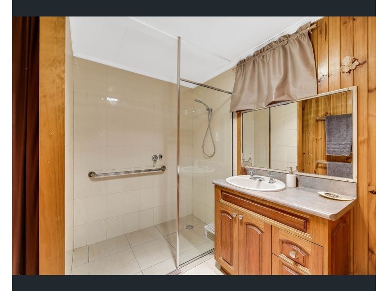 306 Alderley Street, Centenary Heights QLD 4350