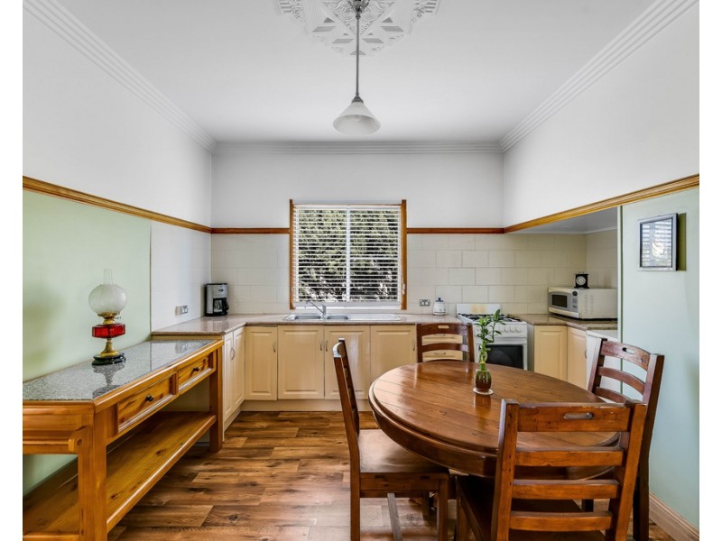 9 Sterling Street, Southbrook QLD 4363