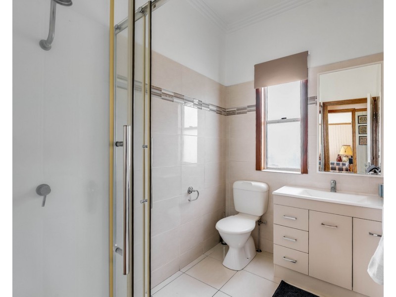 9 Sterling Street, Southbrook QLD 4363