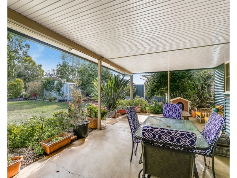 9 Sterling Street, Southbrook QLD 4363