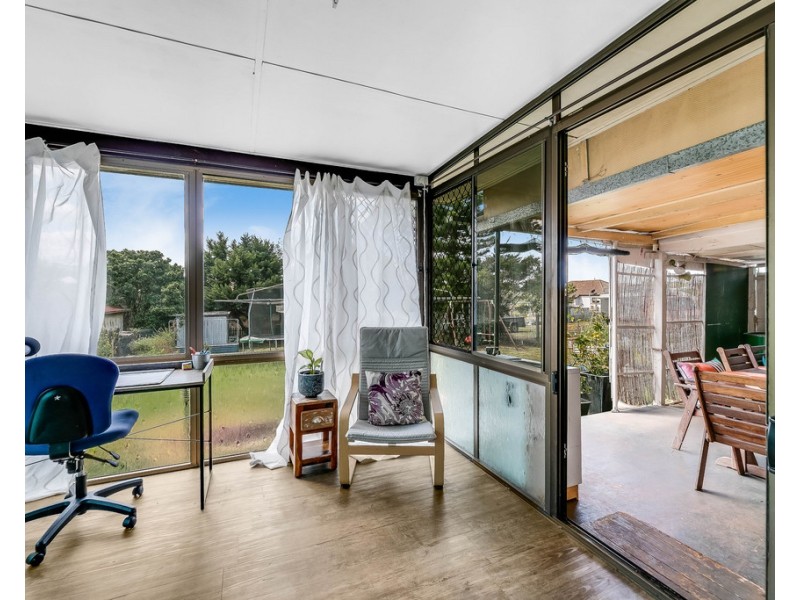 37 O’Quinn Street, Harristown QLD 4350