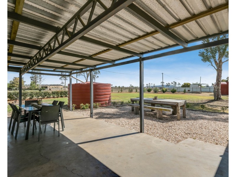 48 Railway Street, Cambooya QLD 4358
