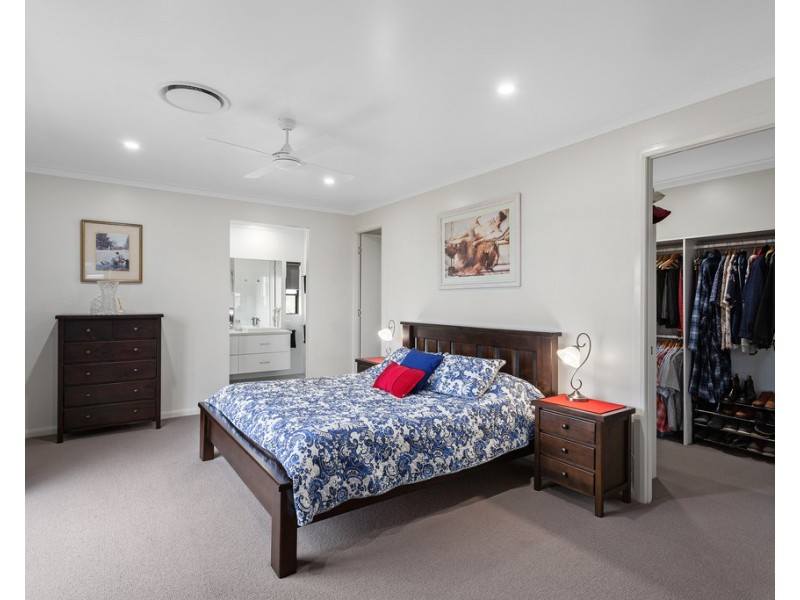 20-24 Bunkers Hills School Road, Westbrook QLD 4350