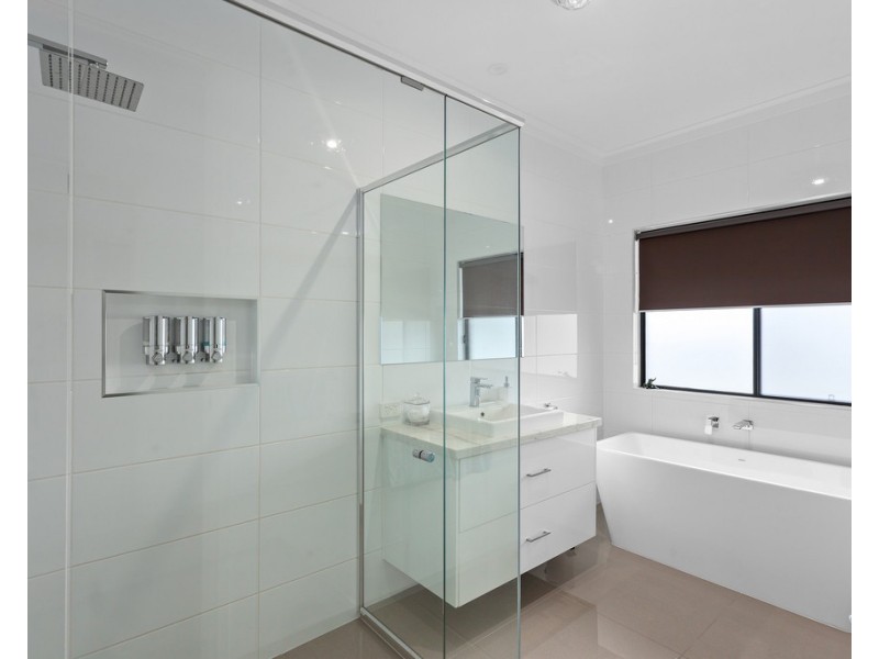 20-24 Bunkers Hills School Road, Westbrook QLD 4350