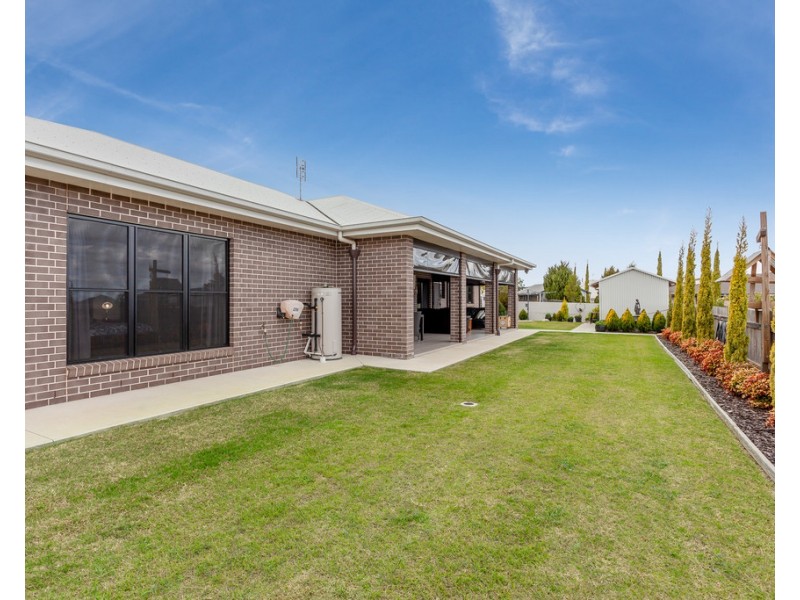 20-24 Bunkers Hills School Road, Westbrook QLD 4350