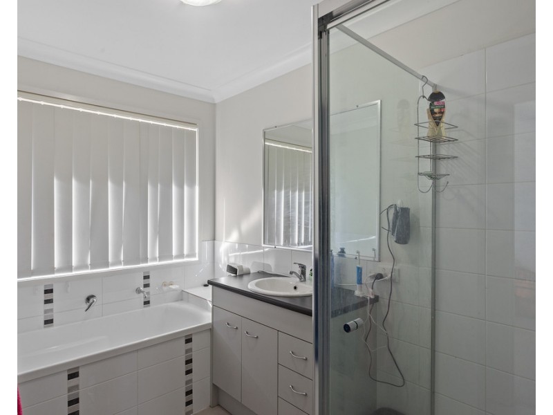 45 Kurrawa Crescent, Glenvale QLD 4350