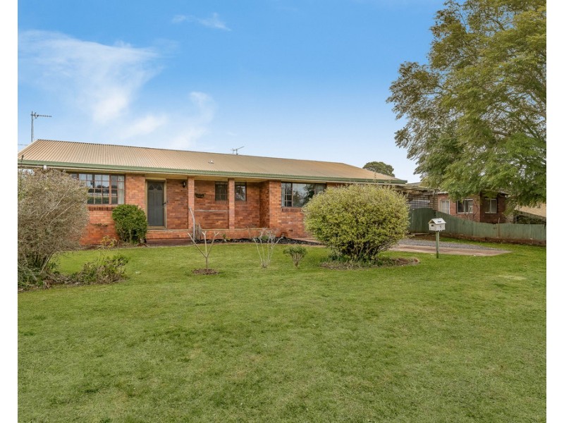 5 Hazzard Street, Centenary Heights QLD 4350