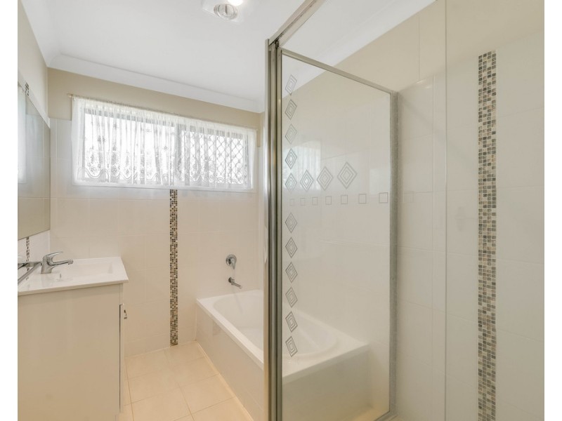 56 Cleary Street, Centenary Heights QLD 4350