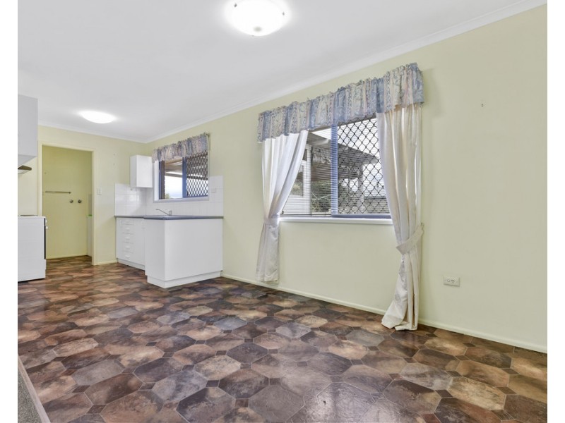 41 Paull Street, Wilsonton QLD 4350