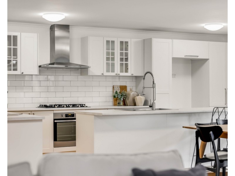 17 Duncan Street, Wilsonton Heights QLD 4350