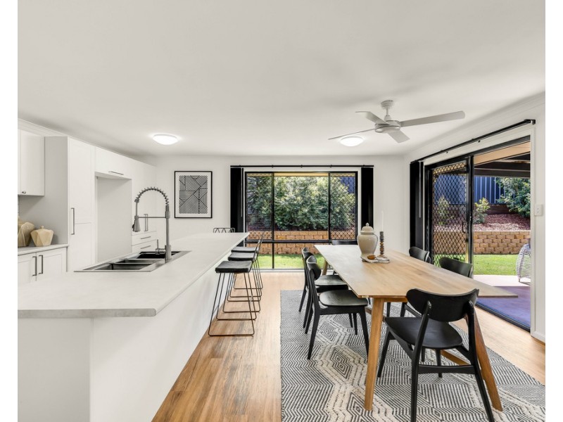 17 Duncan Street, Wilsonton Heights QLD 4350