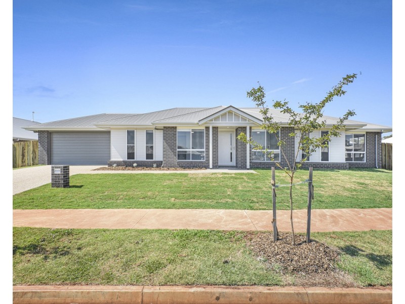 1 Pilgrim Street, Middle Ridge QLD 4350