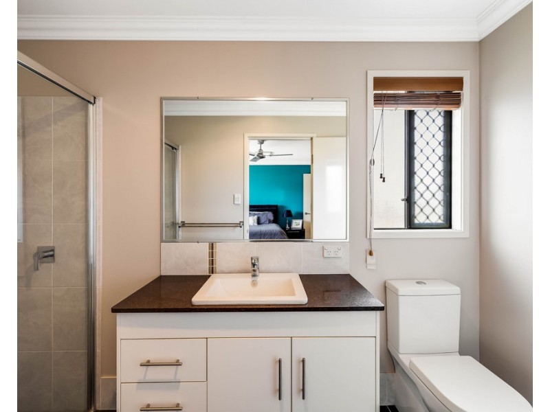 14 High Court Drive, Wilsonton Heights QLD 4350