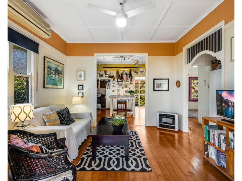 22 Rosewood Street, Toowoomba City QLD 4350