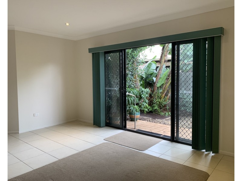 5/10 Devon Street, Newtown QLD 4350