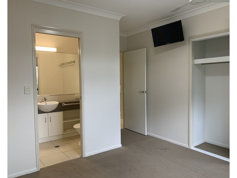 5/10 Devon Street, Newtown QLD 4350