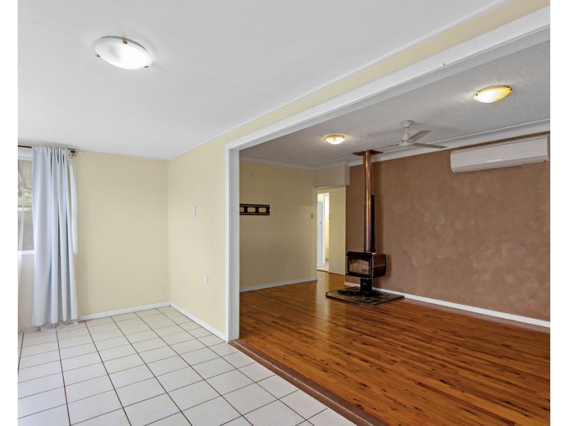 1 Miles Street, Harristown QLD 4350