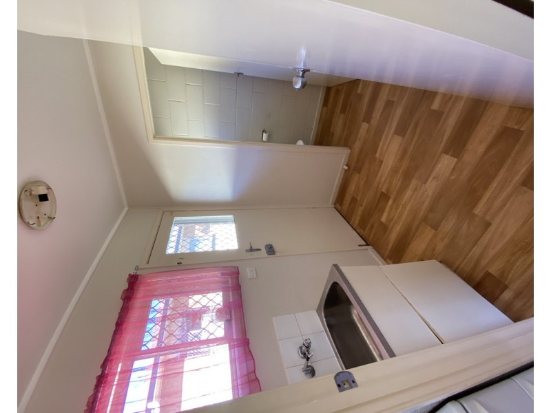 2/382 Bridge Street, Wilsonton QLD 4350