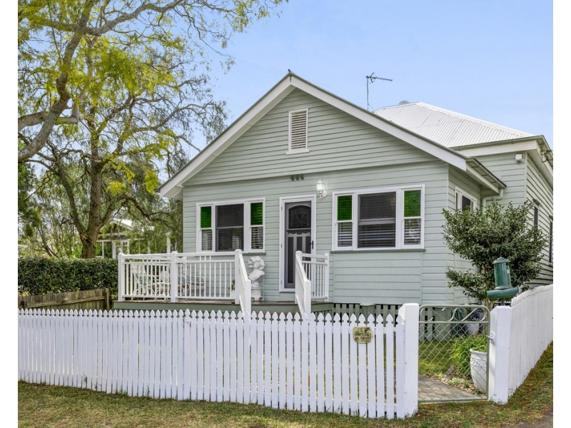 1 Gentle Street, North Toowoomba QLD 4350