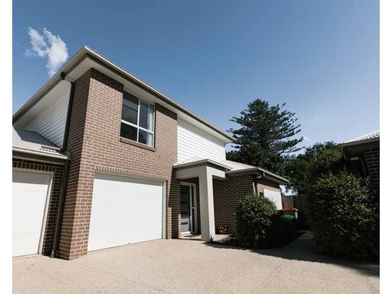 2/10 Warwick Street, Harristown QLD 4350