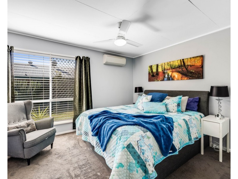 17 Albert Lane, Newtown QLD 4350