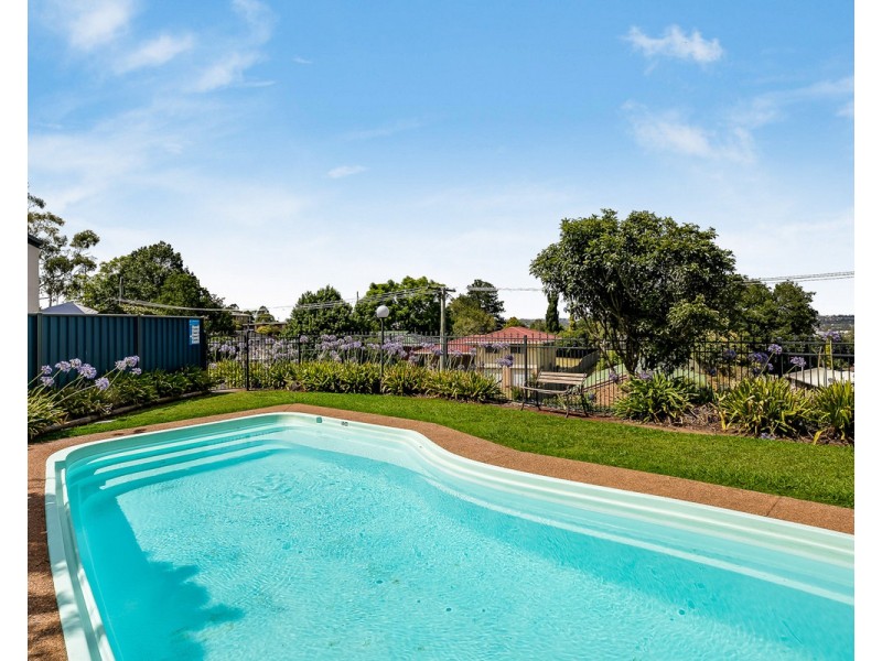 6/2 Benjamin Street, Mount Lofty QLD 4350