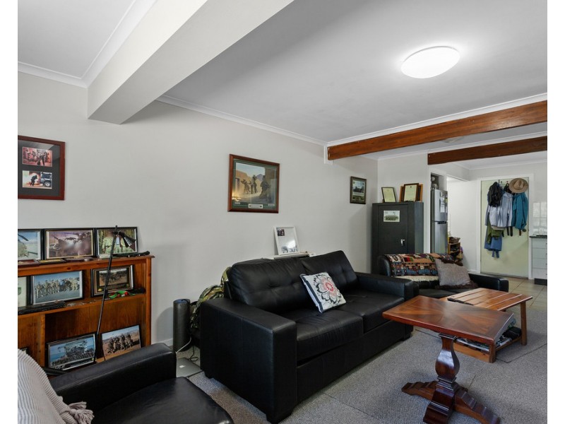 6/2 Benjamin Street, Mount Lofty QLD 4350