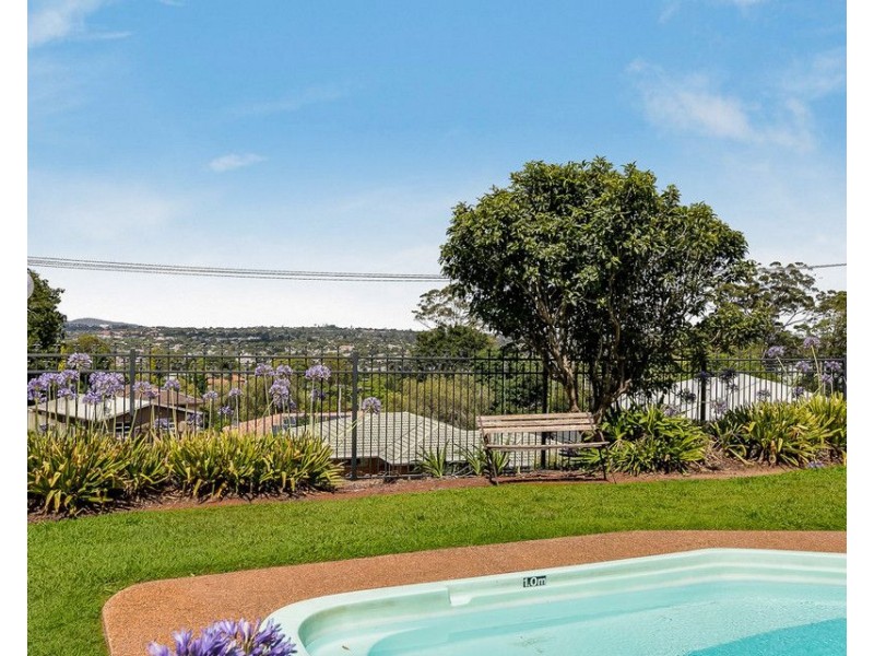 6/2 Benjamin Street, Mount Lofty QLD 4350