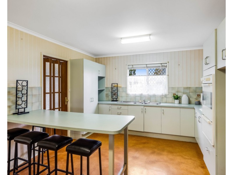 6 Eulolo Street, Wilsonton QLD 4350