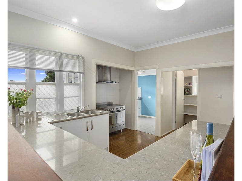 26 Violet Street, Harristown QLD 4350