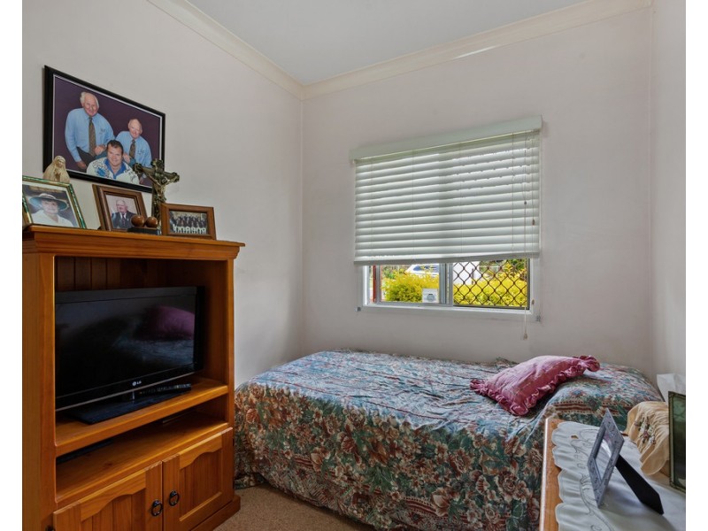1 Hanlon Street, Newtown QLD 4350