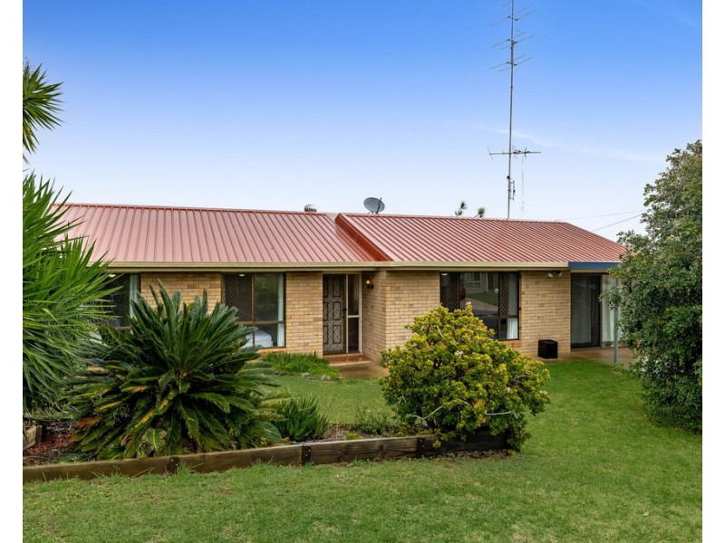 8 Bhutan Court, Newtown QLD 4350