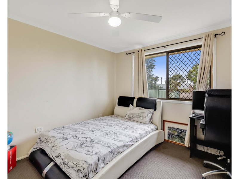 8 Bhutan Court, Newtown QLD 4350