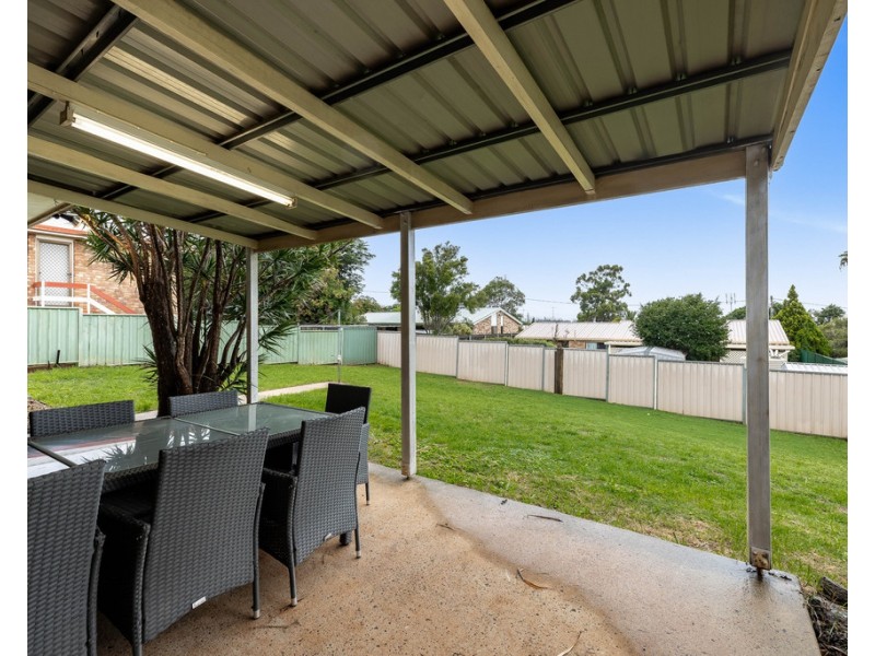 8 Bhutan Court, Newtown QLD 4350