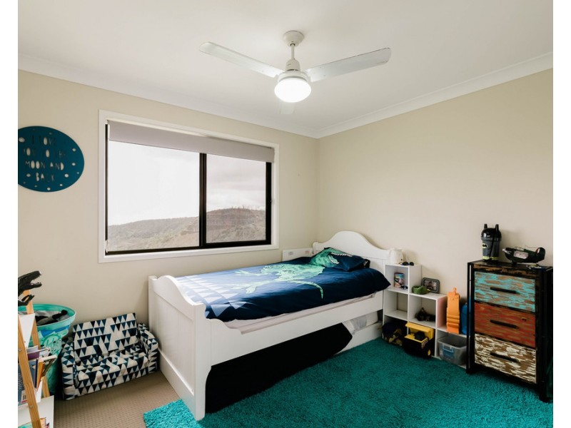 18 Gilmour Court, Harlaxton QLD 4350