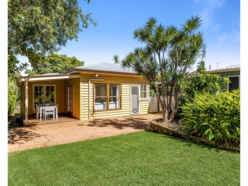 3 Rhyde Street, Mount Lofty QLD 4350
