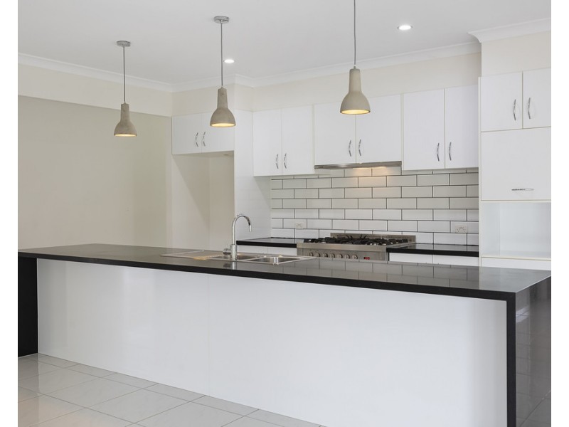 9 Belah Court, Withcott QLD 4352