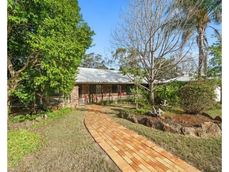7 Vera Drive, Top Camp QLD 4350