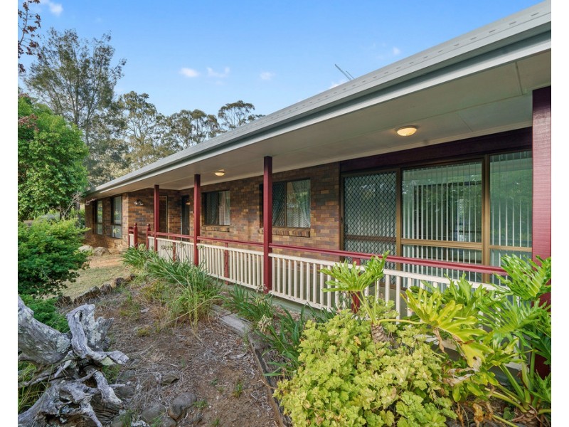 7 Vera Drive, Top Camp QLD 4350