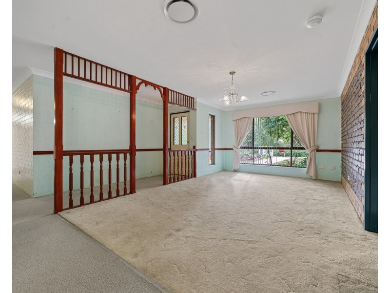 7 Vera Drive, Top Camp QLD 4350