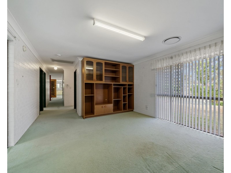 7 Vera Drive, Top Camp QLD 4350