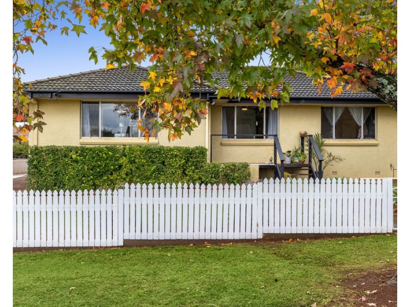 7 Berghofer Street, Rockville QLD 4350