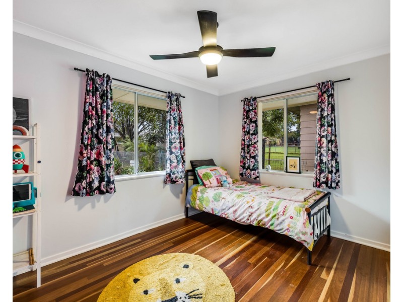 7 Berghofer Street, Rockville QLD 4350