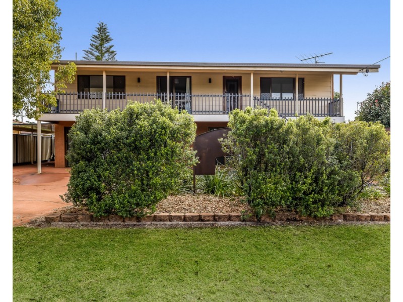 31 Gloucester Crescent, Darling Heights QLD 4350