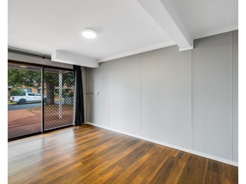 31 Gloucester Crescent, Darling Heights QLD 4350