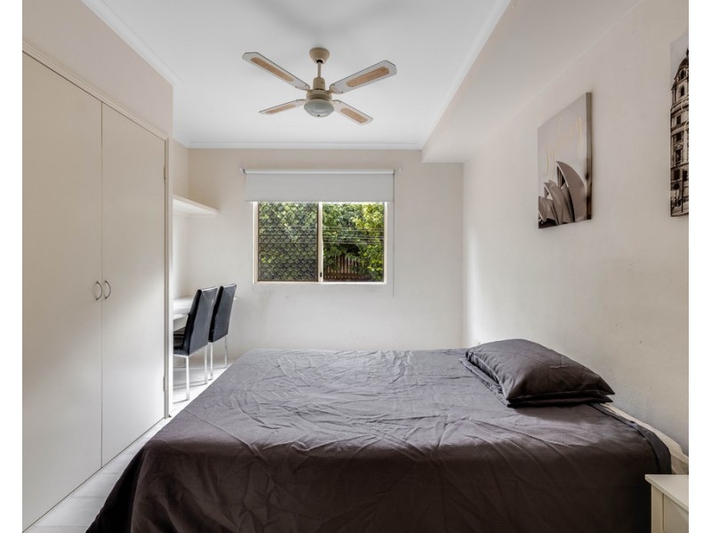 Unit 10/5-7 Uniplaza Court, Kearneys Spring QLD 4350