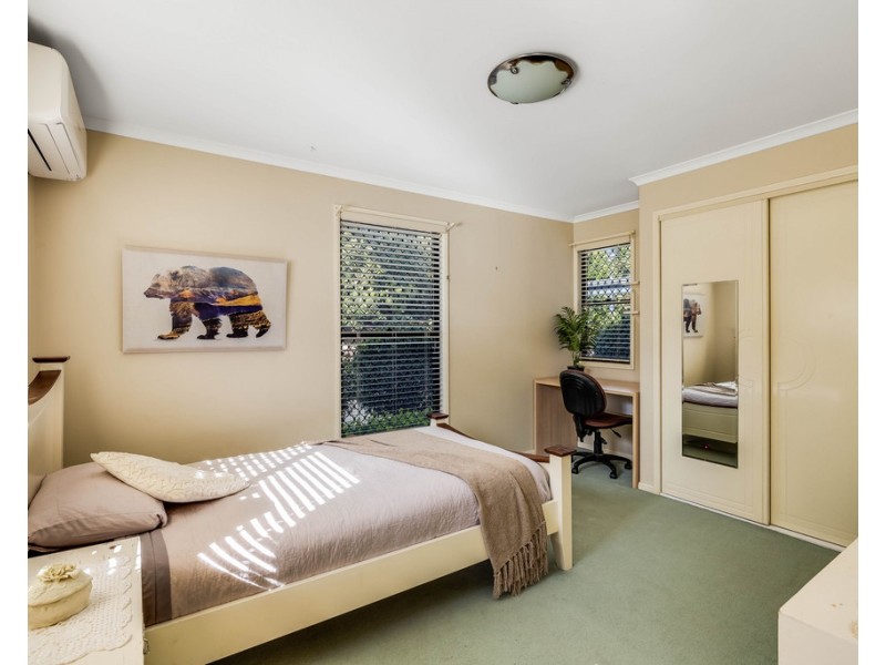 15 Palmer Drive, Highfields QLD 4352